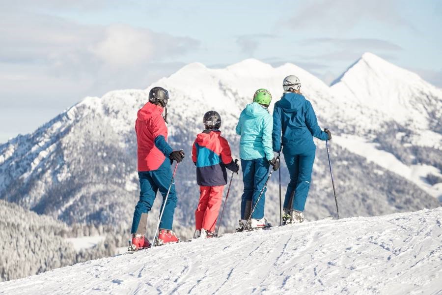 familienskifahren-steinplatte-tirol.jpg